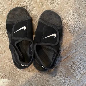 Nike Velcro sandals size 10c